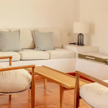 Casa Bianca - Charme E Relax Tra Villasimius E