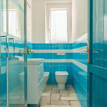 Casa Bianca - Charme E Relax Tra Villasimius E *